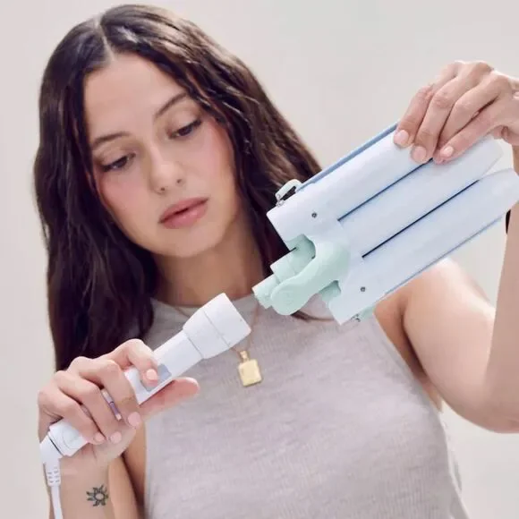 Mane 1.25” Jumbo Hair Waver and Interchangeable Base Set Mermaid NEW Retail $100 - Picture 8 of 13